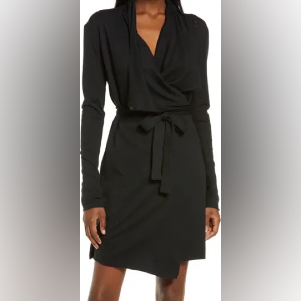 Lunya The Short Robe - Black